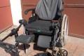 Wzek inwalidzki specjalny z elektryczn regulacj siedziska